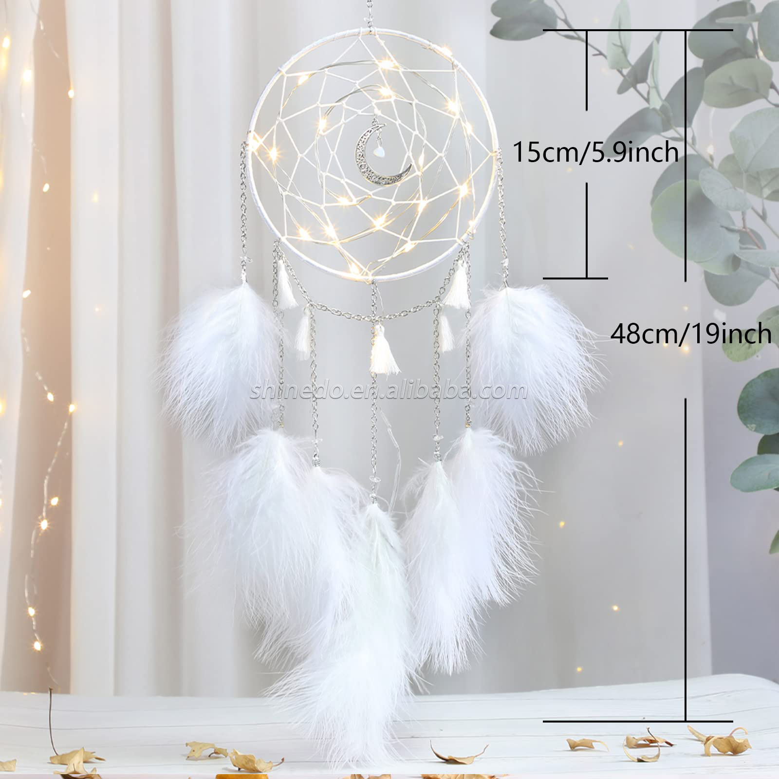 Handmade LED lights white feather dream catcher used for bedroom hanging wall interior decorations