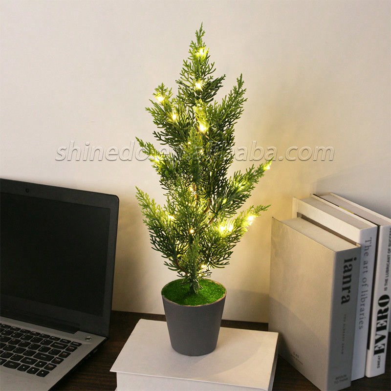 New Style Christmas Tree Table lamp Night light Artificial Cedar Tree Christmas Tree For Holiday Party Wedding Hotel Decor SD-SR429