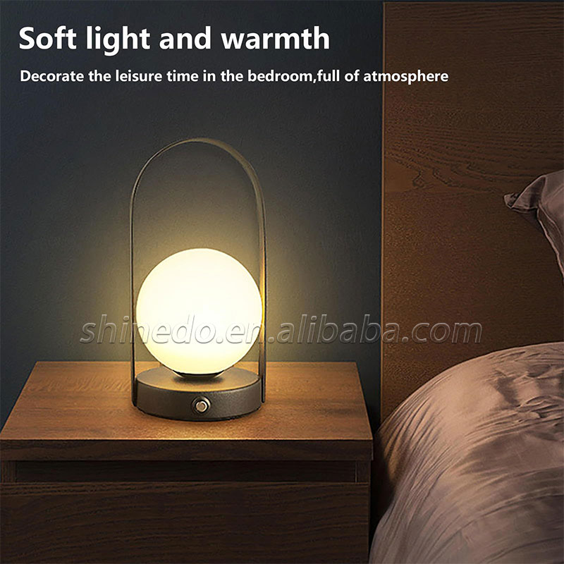 Modern LED Bedroom Table Lamp Modern LED Bedroom Table Lamp Nordic Glass ball Reading Light Living Room Decor Metal desk lamp SD-SR564