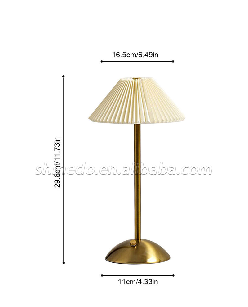 Decorative desk lamp Light luxury Nordic simple retro bedroom European homestay American metal bedside nightlight SD-SR570