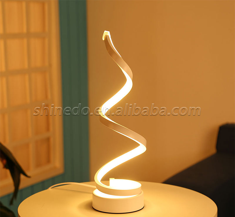 Modern simple LED rechargeable table lamp Eye protection table light Hotel bar creative lamp wholesale SD-SR722