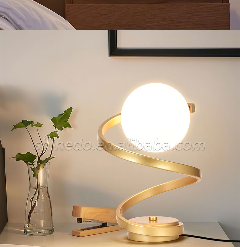 Creative LED Table Lamps Nordic Simple Touch Dimming USB Rechargeable Desk Light for Bedroom Home Decor SD-SR814