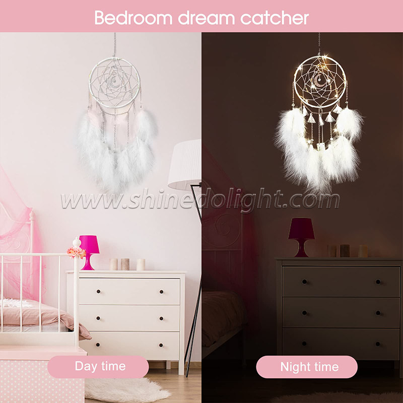 Handmade LED lights white feather dream catcher used for bedroom hanging wall interior decorations