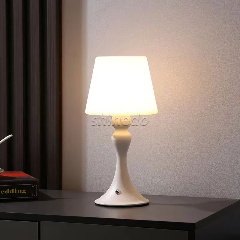 Bedside Table Lamp Nordic Desk Lamp Bedroom Study Lamps Wood Creative Lights LED Protection Reading&Living Room SD-SR483