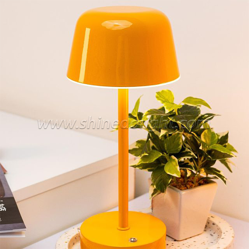 USB Rechargeable Mushroom LED Night Light Desk Lamp Touch Switch Table Lamp for Restaurant Room Clubs Bar Cafe Decor SD-SR485