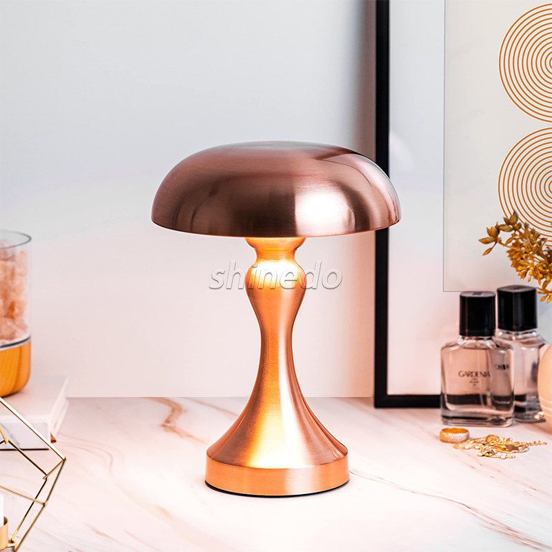 New Pattern Creative Plating Golden Table Lamp Simple Metal Bedroom Living Room Decoration Mushroom Desk LED Lighting SD-SR536