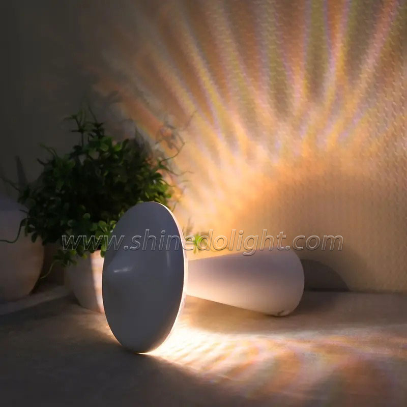 UFO mushroom lamp simple atmosphere night three color variable light bedroom night light SD-SR625