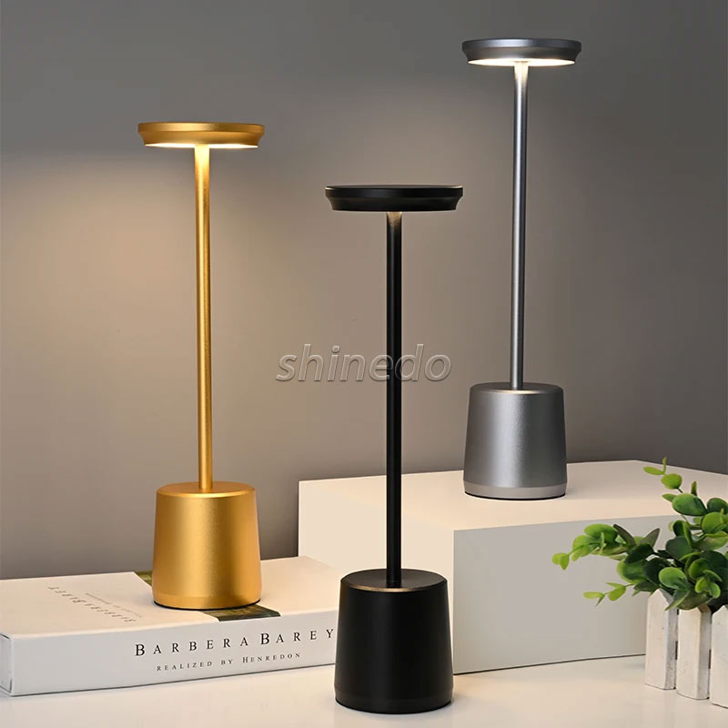 Bedside Touch Control Table Lamp Golden Decor Thinker Statue LED Table Lamp With USB Port Home Living Room Office Shelf Decor SD-SR560