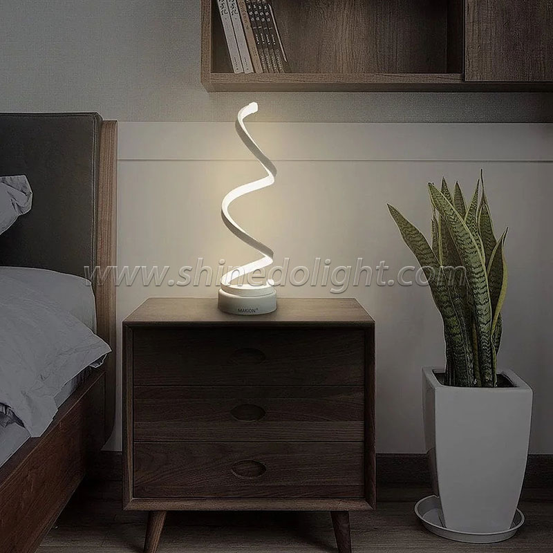 Modern simple LED rechargeable table lamp Eye protection table light Hotel bar creative lamp wholesale SD-SR722