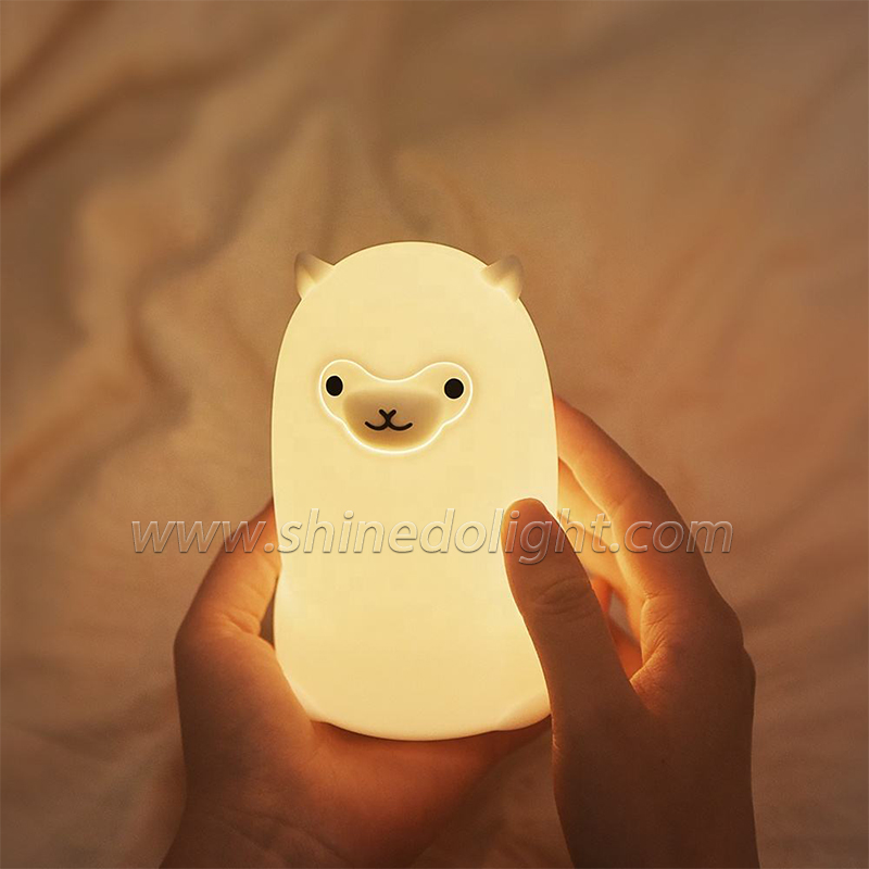 LED alpaca silicone light cute pat light eye protection with sleeping baby baby feeding gift SD-SR664