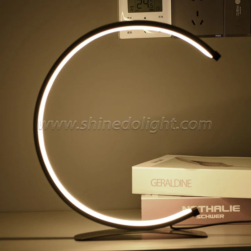 Desk lamp ins Wind light luxury atmosphere feeling dormitory decorative desk lamp Creative simple eye protection SD-SR724