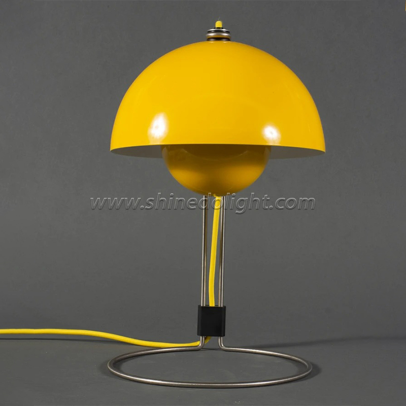 Modern Colorful Table Lamp Decoration Table Light Metal Table Light Yellow Good Quality Indoor Home Light SD-SR808