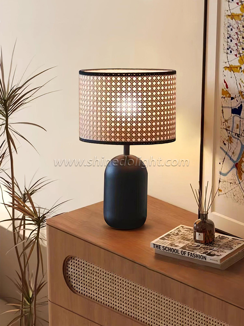 Nordic Table Lamp Modern Art Desk Lamp Home Decor Bedside Lamp Read Light For Bedroom Study SD-SR809