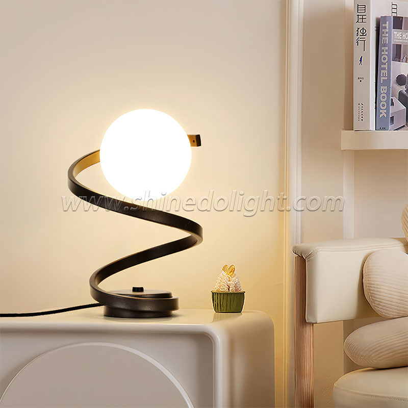 Creative LED Table Lamps Nordic Simple Touch Dimming USB Rechargeable Desk Light for Bedroom Home Decor SD-SR814